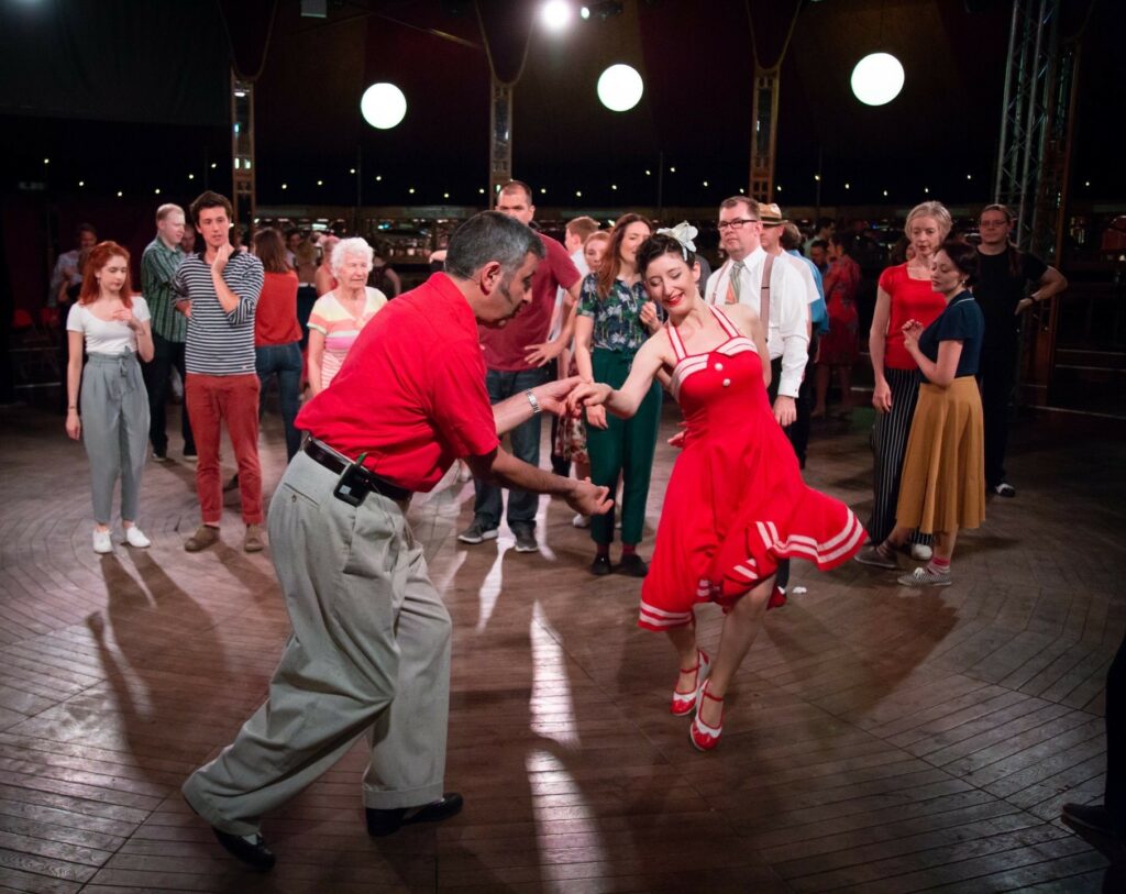 SwingdanceUK - Swing Dance at Festivals, Events & Workshops